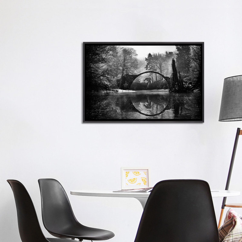 «Devil's Bridge II» par Mike Kreiten, reproduction de photo sur toile encadrée, Pas de tapis, H 26 po x l 40 po x 1,5 po