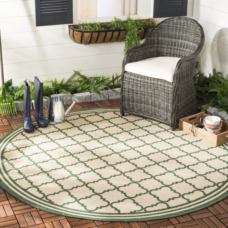 Adler Performance Geometric Indoor/Outdoor Area Rug, Round 4'