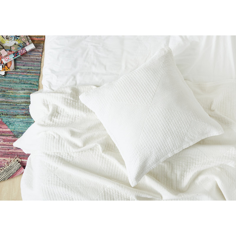 Michigan White Quilt, King Quilt