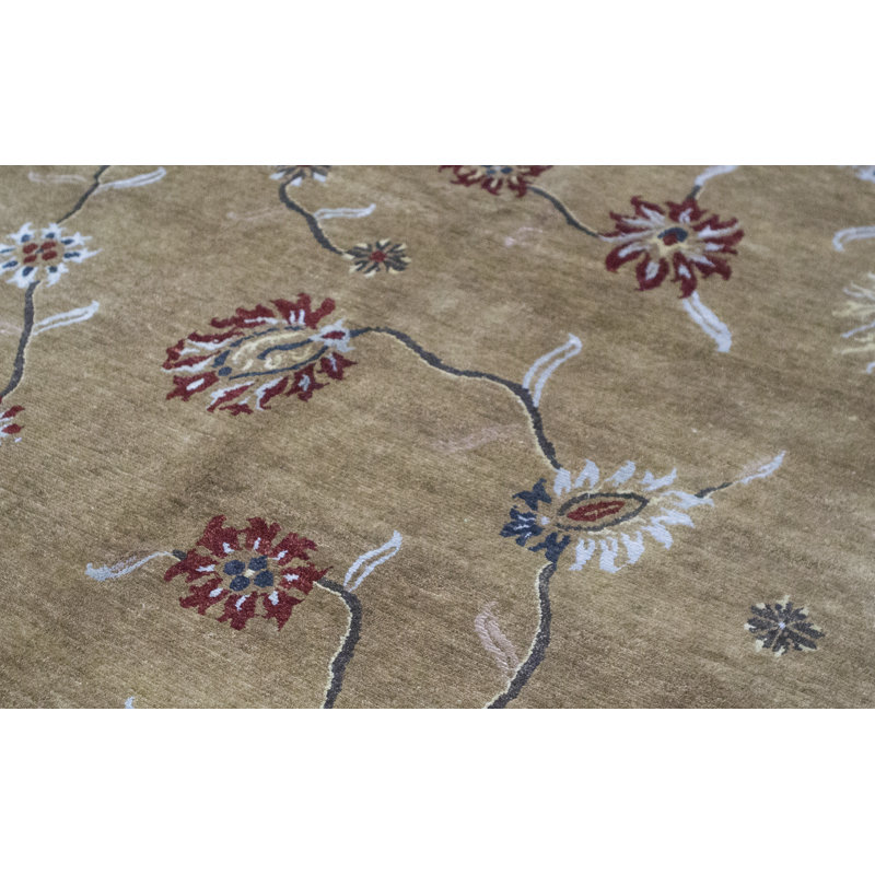 Himalayan Art Floral Area Rug in Beige/White/Red