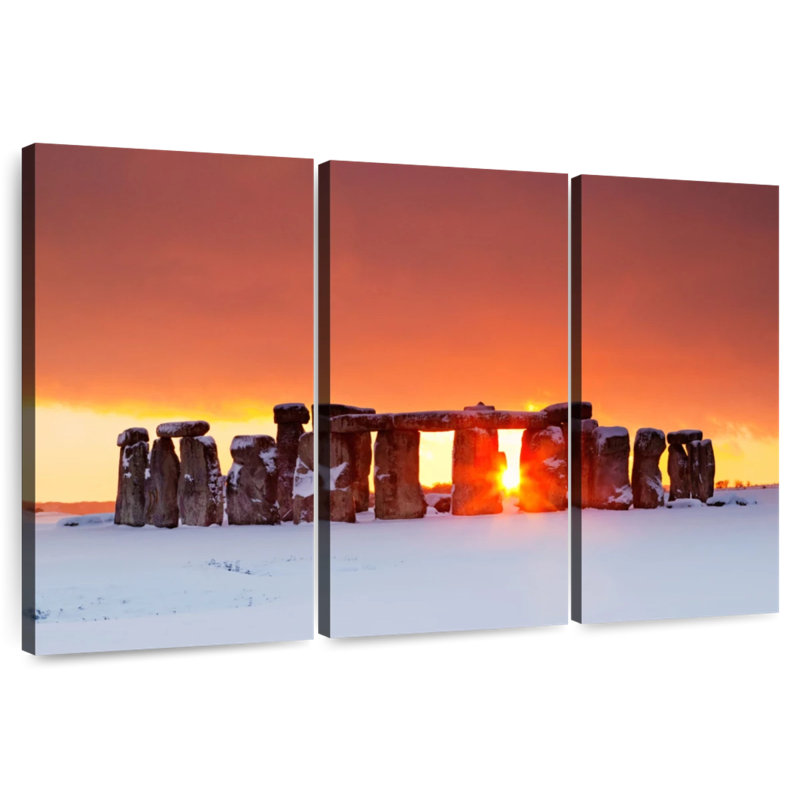 Lilie Stonehenge au coucher du soleil en hiver Salisbury I, H 48 po x l 74 po
