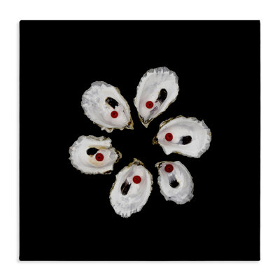 Toile symétrique «Oyster Shells», conception par Beth Adoette
