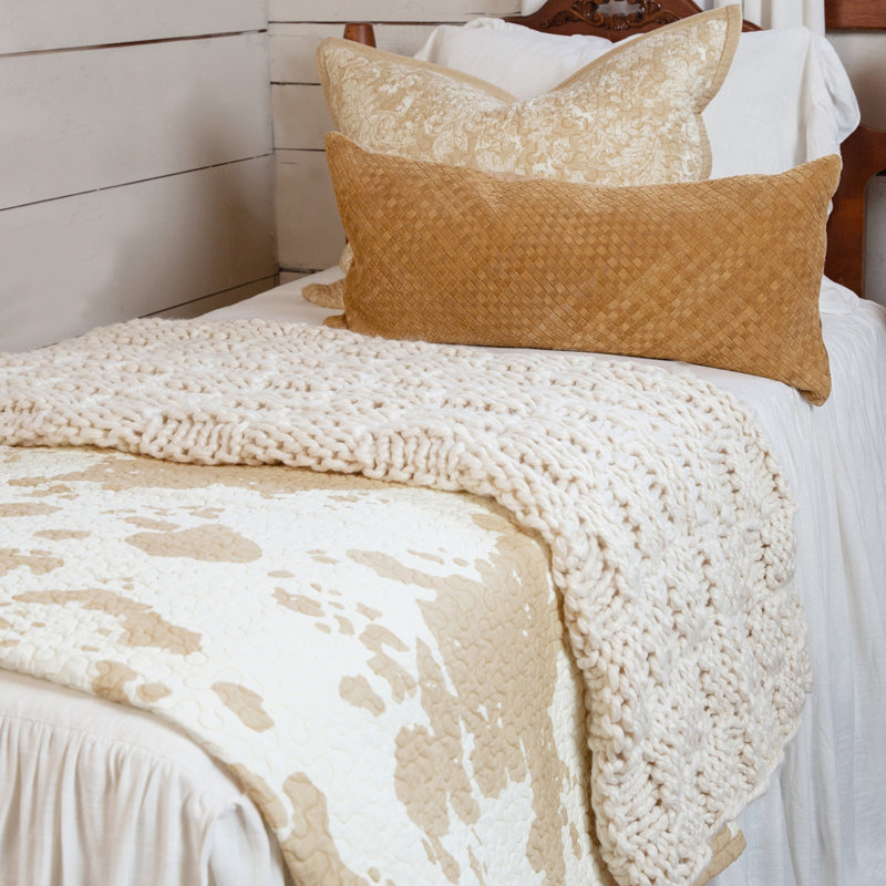 Elsa Cowhide Cotton Cow Print Western Rustic Farmhouse Quilt Set, Brown, King Quilt + 2 King Shams