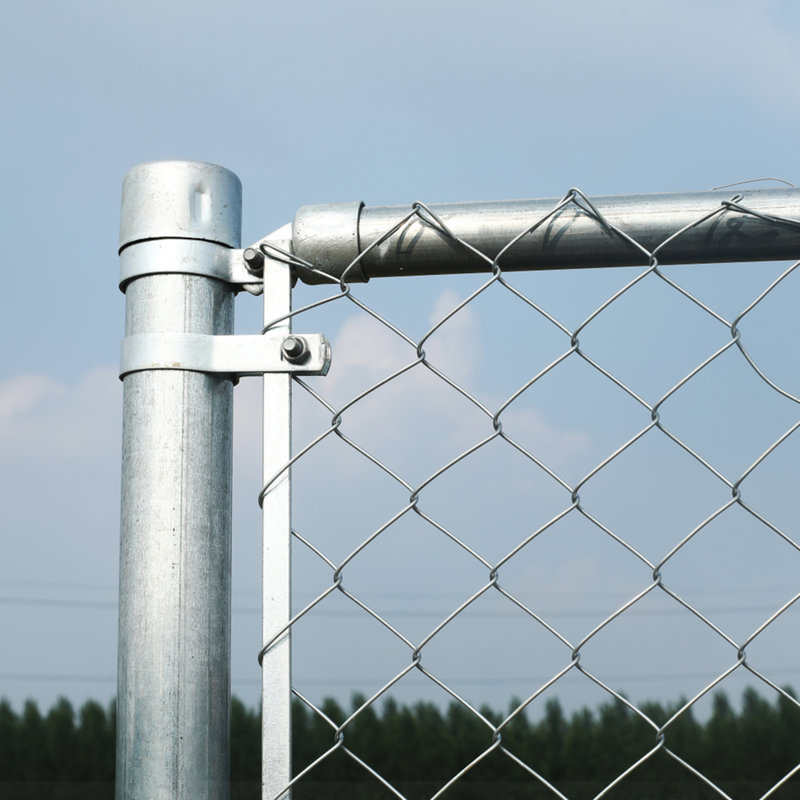 Galvanized Steel Diamond Mesh Chain Link Fence Kit, 4 x 50 ft, Silver