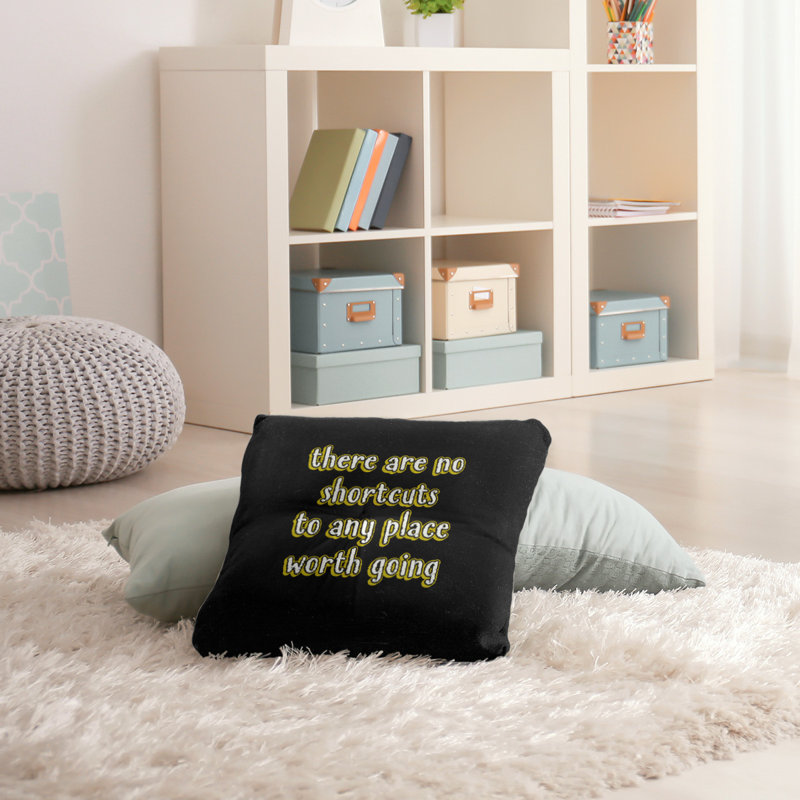 Coussin décoratif intérieur/extérieur no shortcuts, H 30 po x l 30 po, Jaune