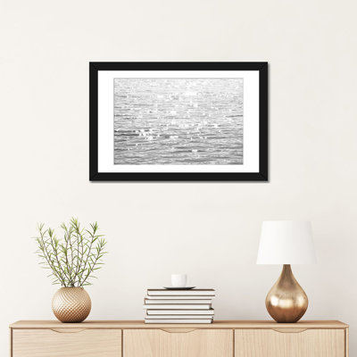 «Sunlit Sea», reproduction de photo sur toile en noir