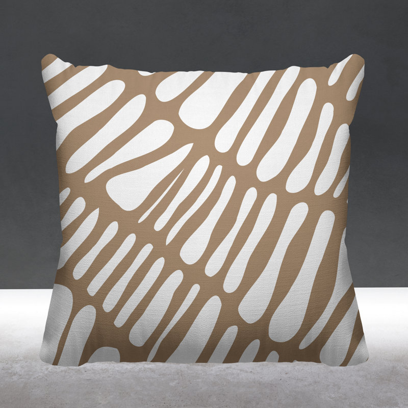 Coussin décoratif intérieur / extérieur Chase Tribal Abstract, L 15 po x H 15 po, Beige