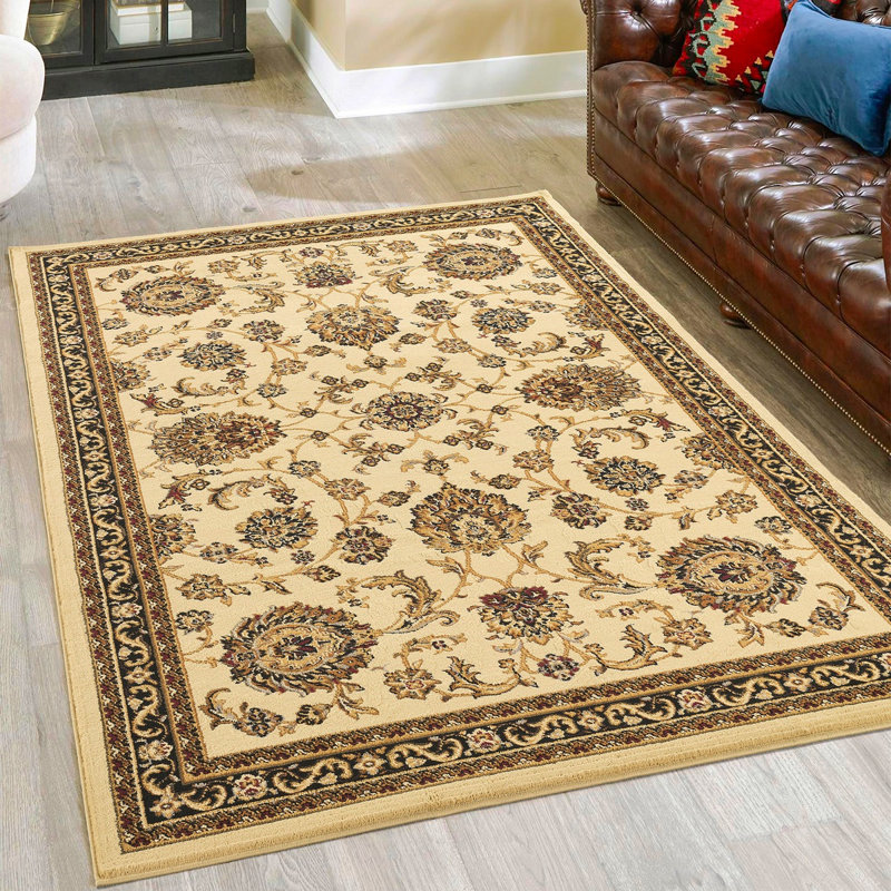 Classic GC_VIN5011 Cream 5 Ft. 3 In. X 7 Ft. 3 In. Area Rug, Rectangle 5'4" x 7'4"