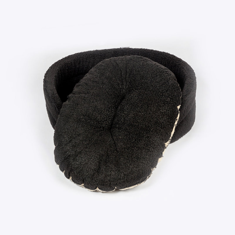 Geometric Fleece Pet Bed, 30cm H x 63cm W x 89cm D