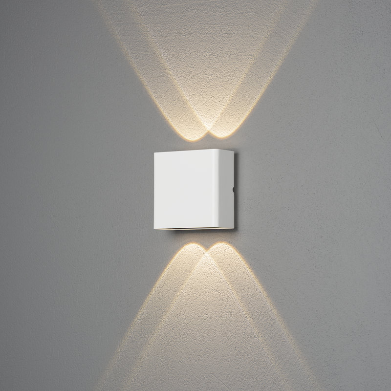 Chieri Integrated LED Outdoor Flush Mount, White