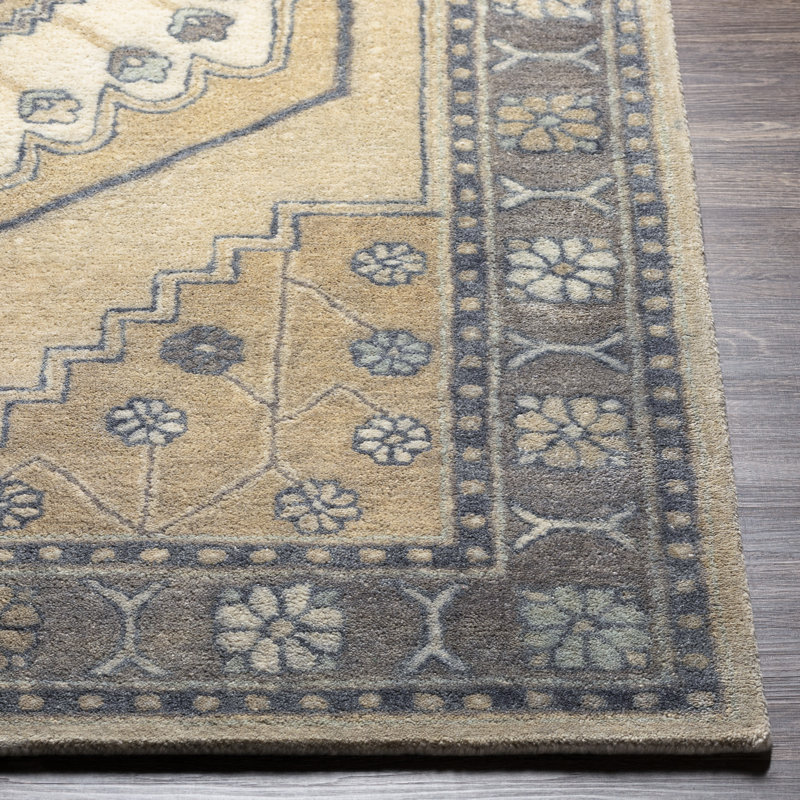 Hiers Oriental Indoor Rug, Rectangle 2' x 3'