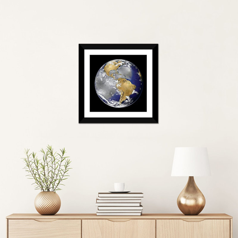 « world turning i », impression sur toile, H 16 po x l 16 po x P 1 po, Papier avec cadre noir, Blanc