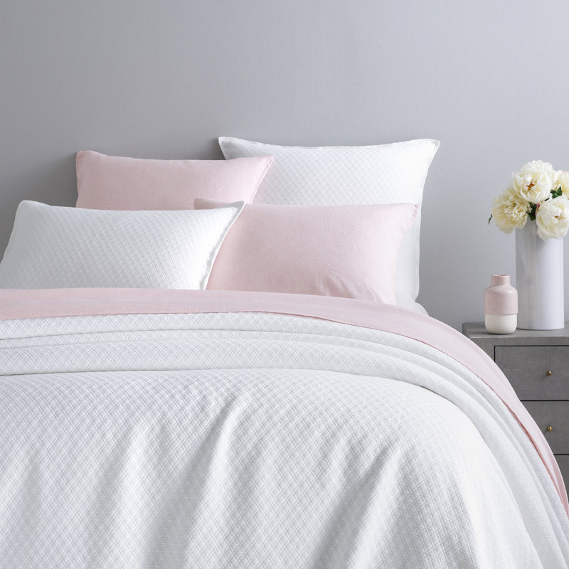 Diamond Matelasse Coverlet, Twin/Twin XL Coverlet, White