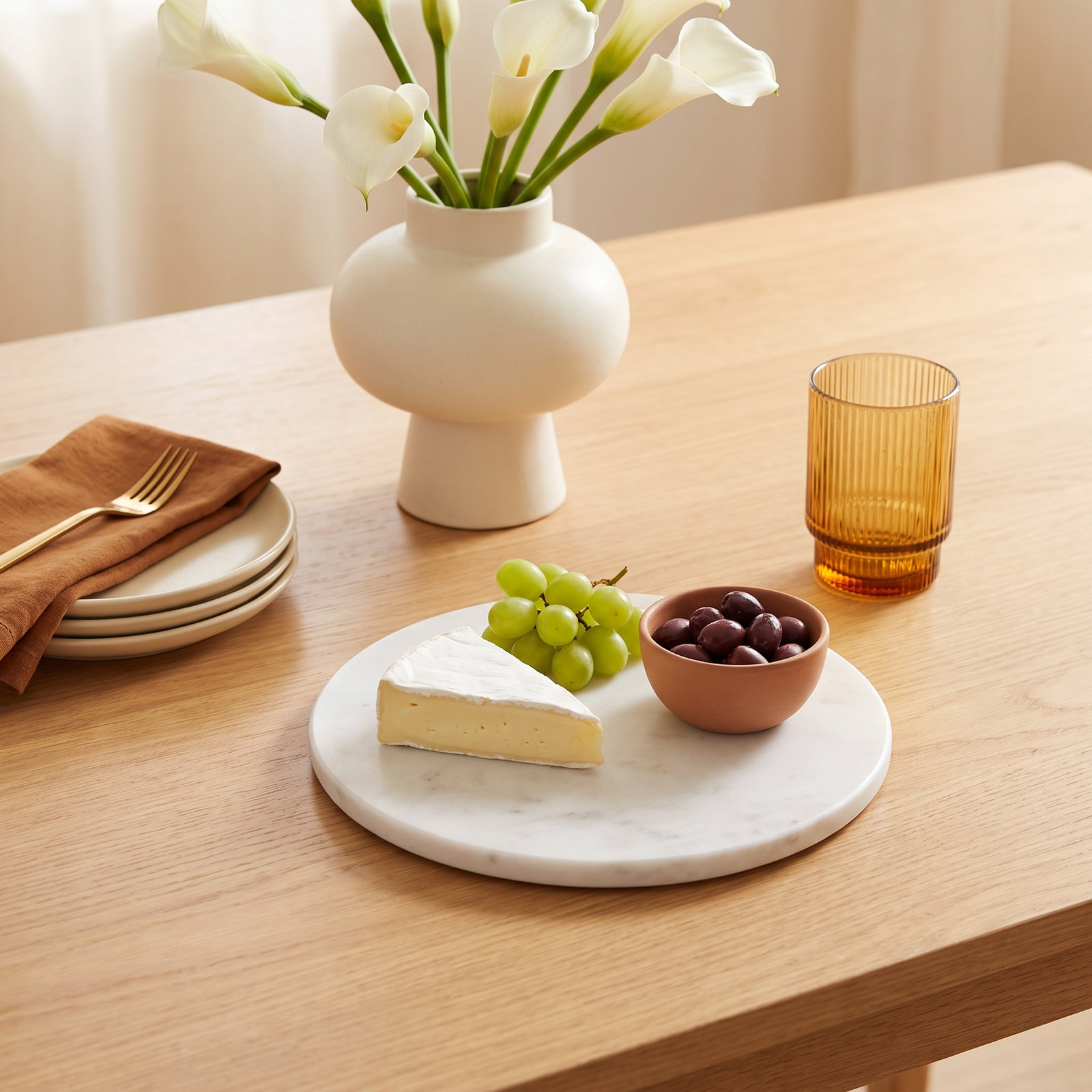 Keane Round Marble Cheese Board, 0.5" H x 8" W x 8" D, White