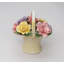 Figurine panier en porcelaine fine 