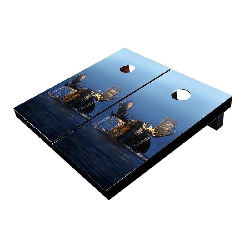 Planches d'orignaux 2 'x 3' dans le lac Cornhole