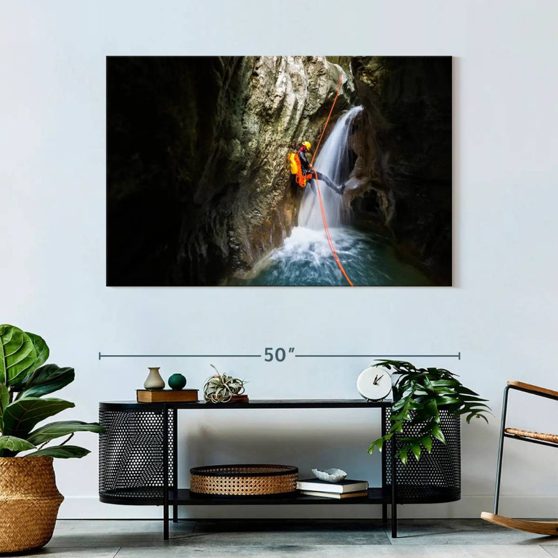 Rappel de cascade Sireci, H 32 po x l 48 po
