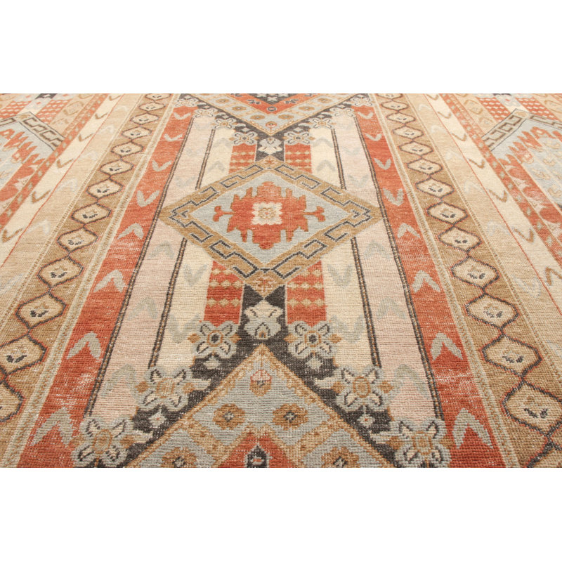 Distressed Homage Hand Knotted Wool Geometric Area Rug, Runner 3' x 8'