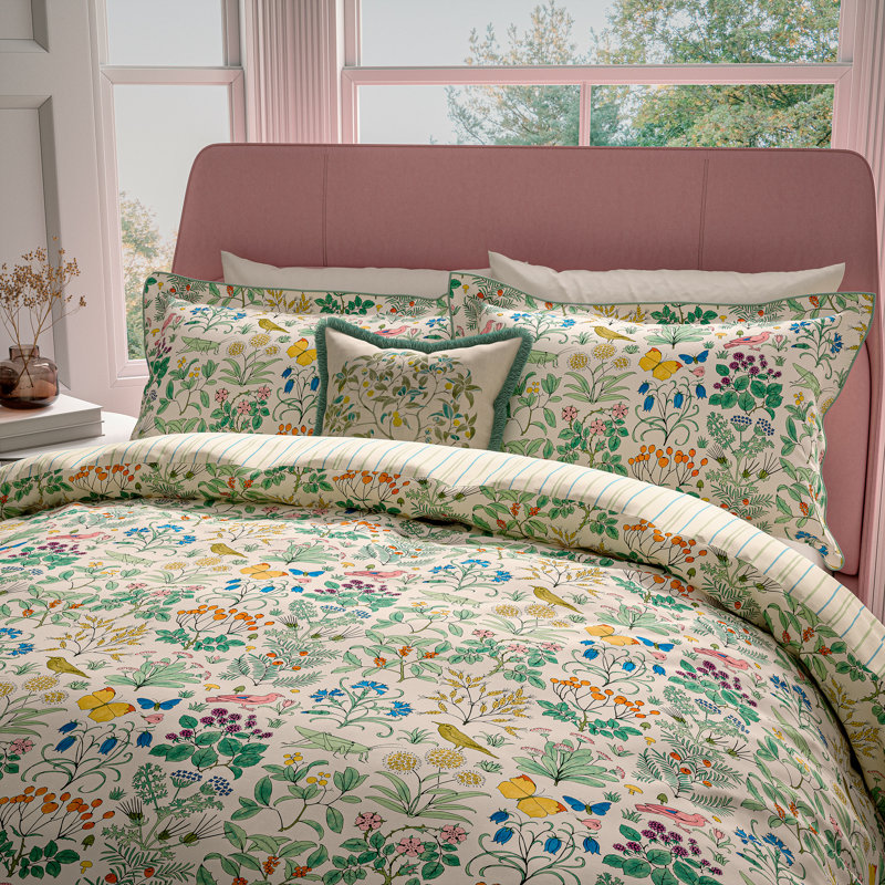 Wild Garden Cotton Floral Duvet Cover Set with Pillowcases Included, King Duvet Cover Set + 2 Pillowcases