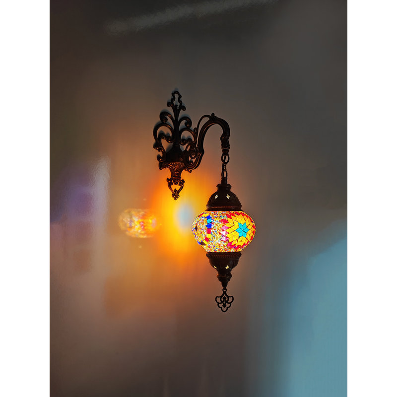Rijwana Armed Sconce