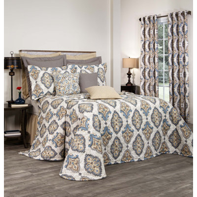 Traditional Cotton Damask Bedspread
