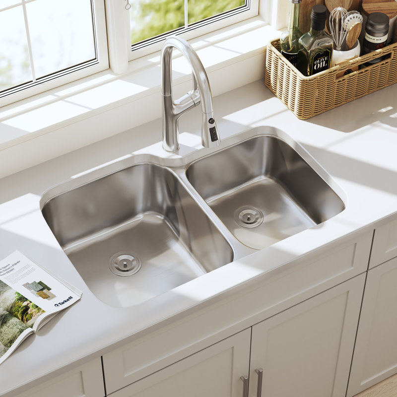 Blenzia 32 Inch Undermount Double Bowl 60/40 Kitchen Sink 18 Gauge Stainless Steel Curved Shape Brushed Nickel Sink 32" x 20" x 9"