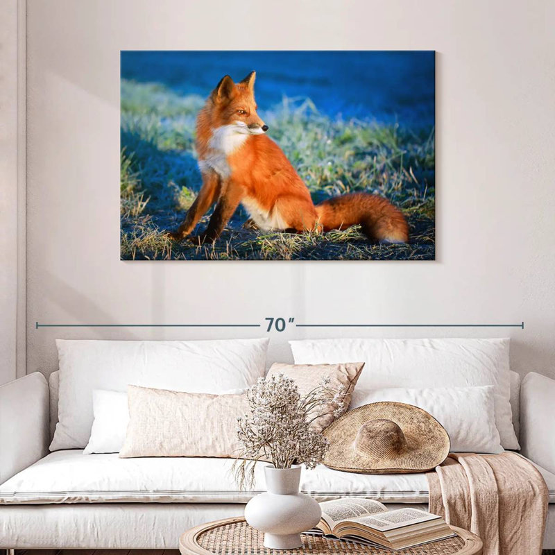 Brampt Regal Red Fox, 30" H x 45" W