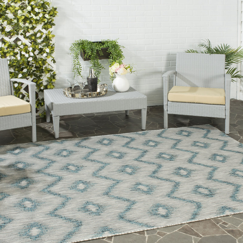 Nanticoke Geometric Hand Woven Indoor / Outdoor Area Rug, Rectangle 122 x 170 cm