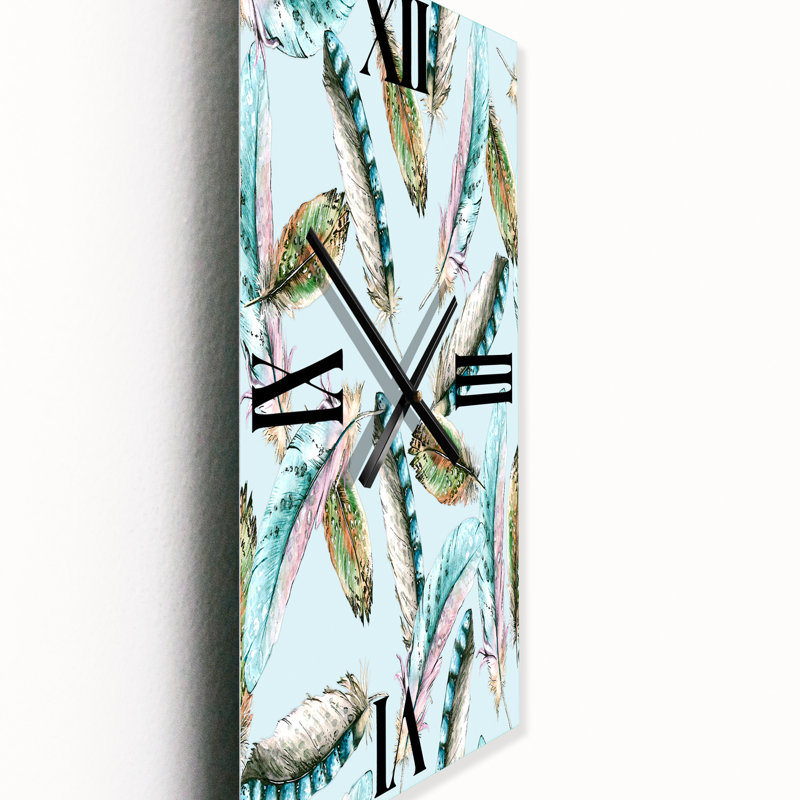 Plumes d'oiseaux sur horloge murale, Grand