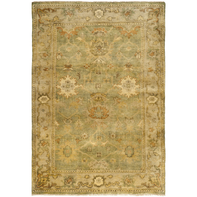 Tapis oriental vert / beige en laine noué à la main Ajayi, Rectangulaire 4 pi x 6 pi