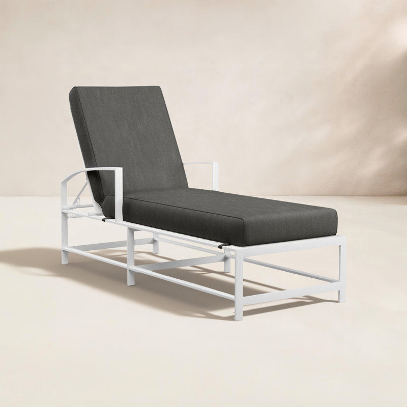 Chaise longue longue Sunbrella® inclinable avec coussins 72 po Bristol, Tissage uni Sunbrella® Spectrum carbone
