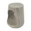 Table d'appoint creuse, texture semblable au bois