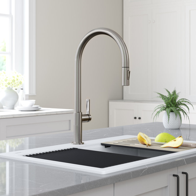 Robinet de cuisine à poignée simple Oletto, Acier inoxydable