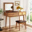 Ensemble coiffeuse en bois avec miroir rabattable et tabouret