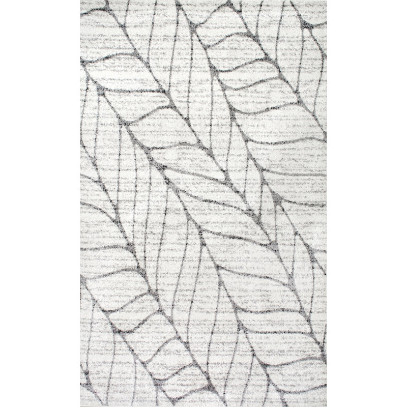 Tapis gris clair contemporain à motif de feuilles Sackett, Rectangle 7 pi 6 po x 9 pi 6 po