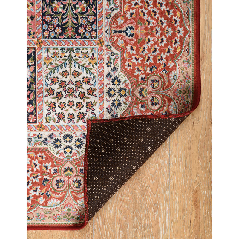 Breedlove Traditional Machine Woven Flatweave Red and Ivory Area Rug with Non Skid Backing, Rectangle 2'2'' x 3'2''