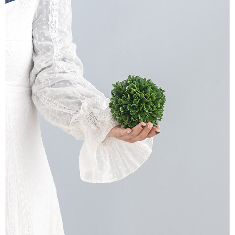 Set of 4 Green Plastic Boxwood Topiary Balls