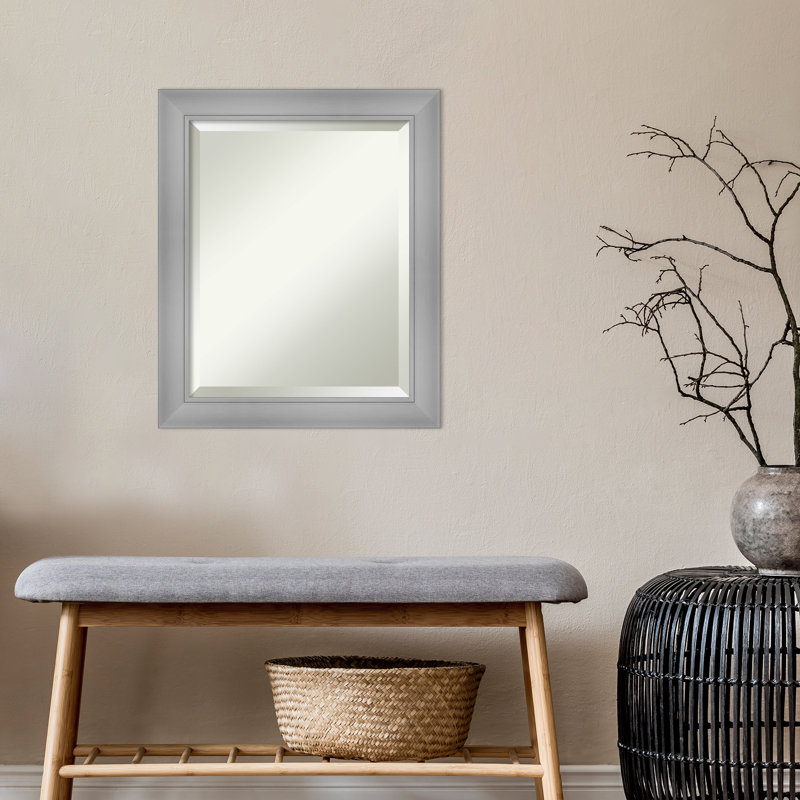 Miroir mural Wedge, 24 po x 20 po, Argent
