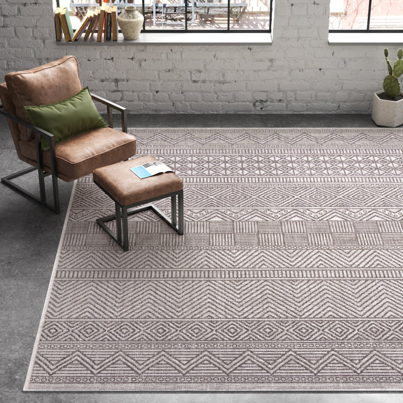 Jeysen Performance Southwestern Indoor/Outdoor Area Rug, Rectangle 6'7" x 9'6"