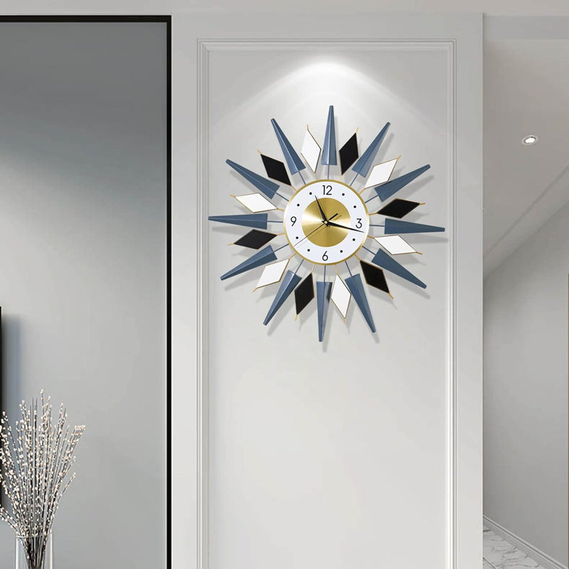 Beccio Metal Wall Clock