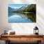 Arbres Kerrick au bord du lac Mcdonald-107694990