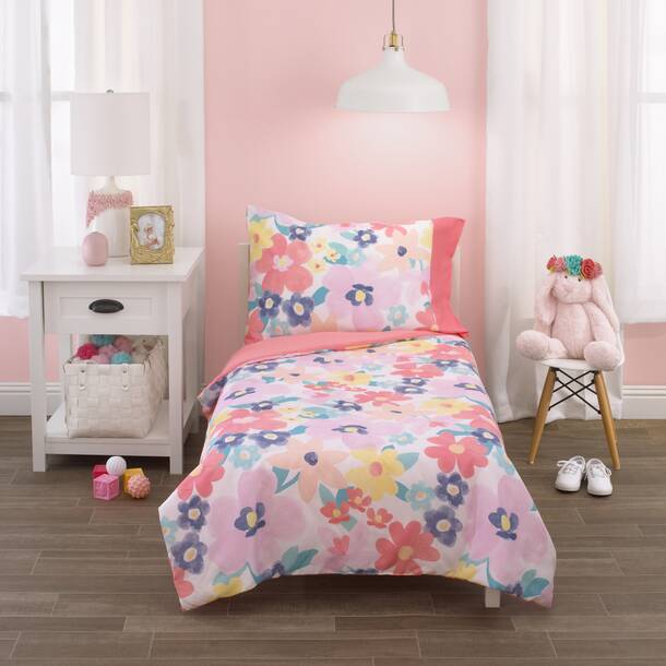 Harriet Bee Dev Reversible Animal Toddler Bedding Set & Reviews | Wayfair