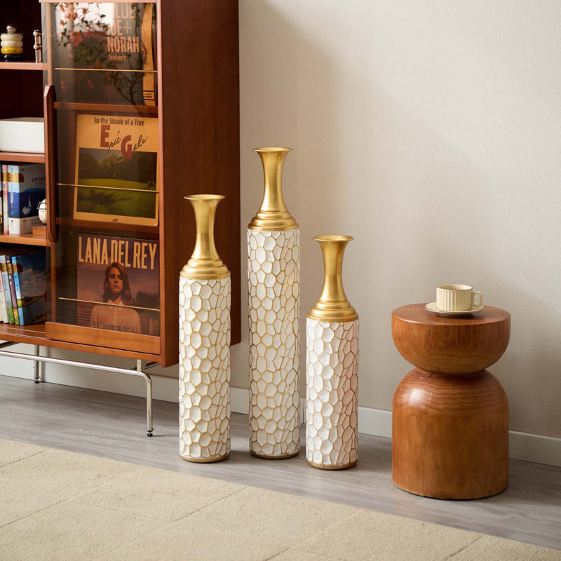 Ensemble de 3 grands vases de plancher en métal émaillé de style moderne