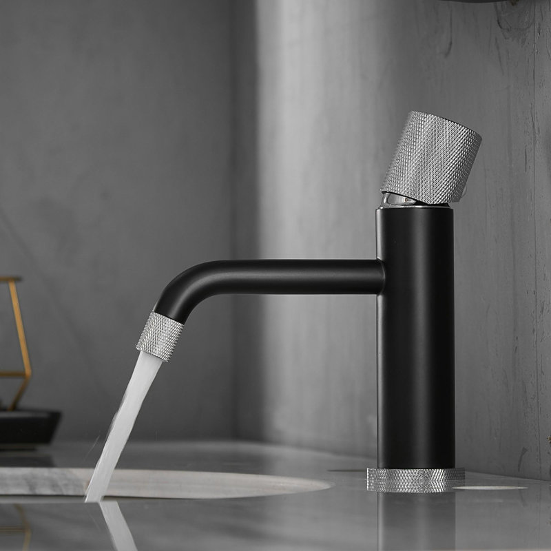 Single Handle Brass Bathroom Sink Faucet
