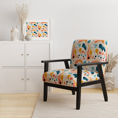 Chaise rembourrée avec accoudoirs contemporains doux et abstraits multicolores