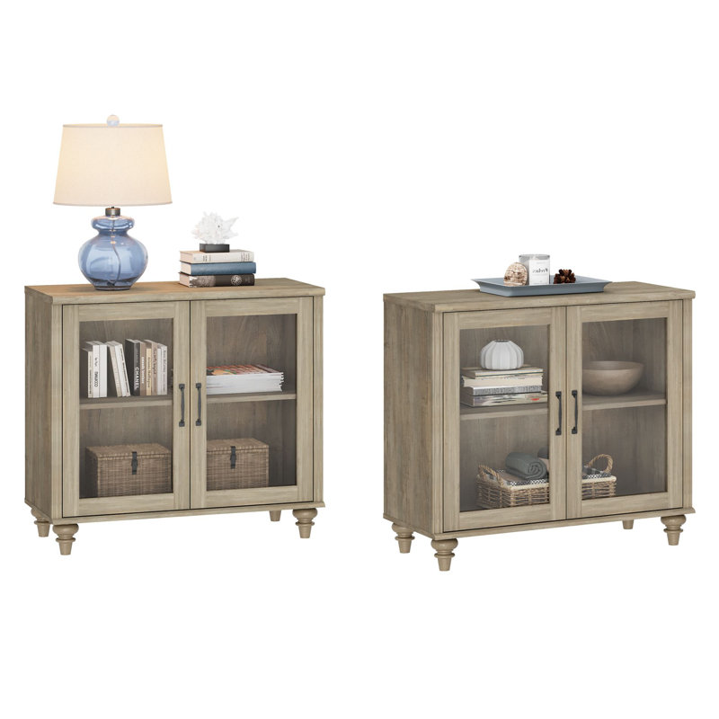 Table de bout pour la chambre à coucher ou le salon avec 4 portes en verre, organisateur de rangement de garde-robe en bois moderne Mid-Century, gris délavé
