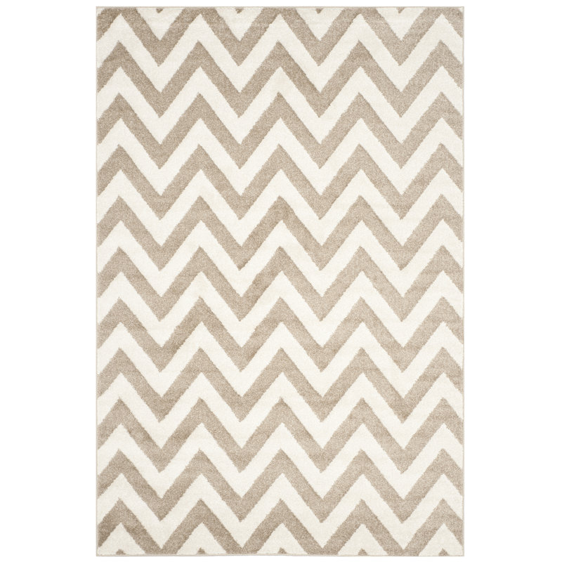 Sharpay Chevron Hand Woven Indoor / Outdoor Area Rug, Rectangle 183 x 274 cm