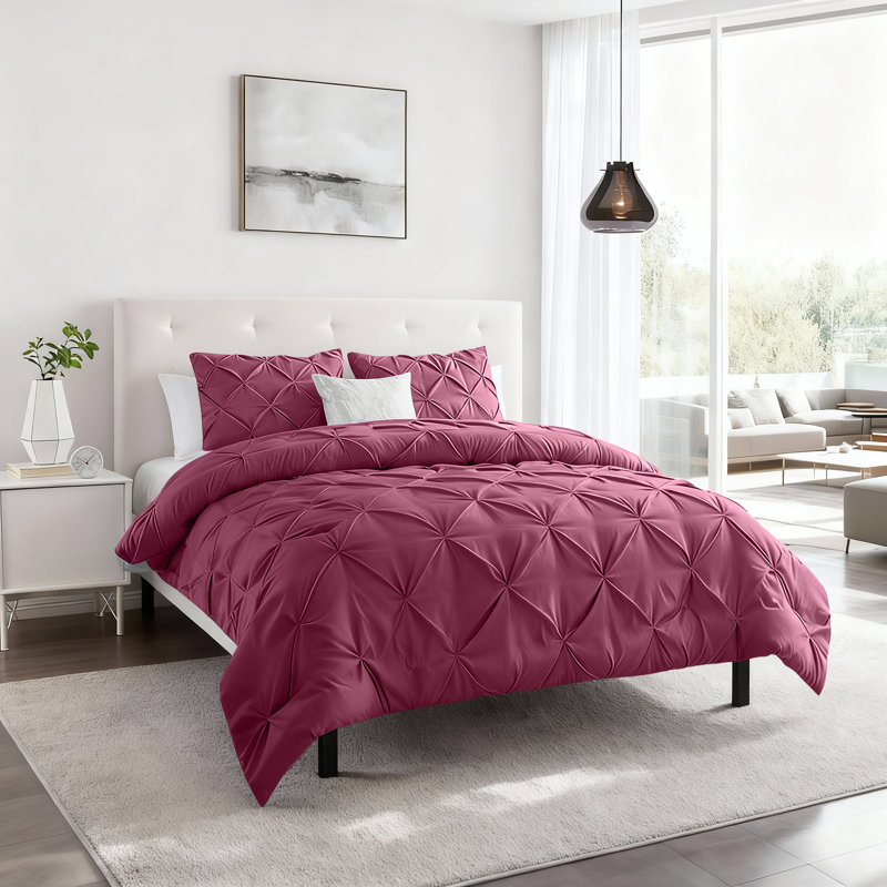 Aspire Homeware High Quality Microfiber Pintuck Design Duvet Cover With Pillowcases, Burgundy