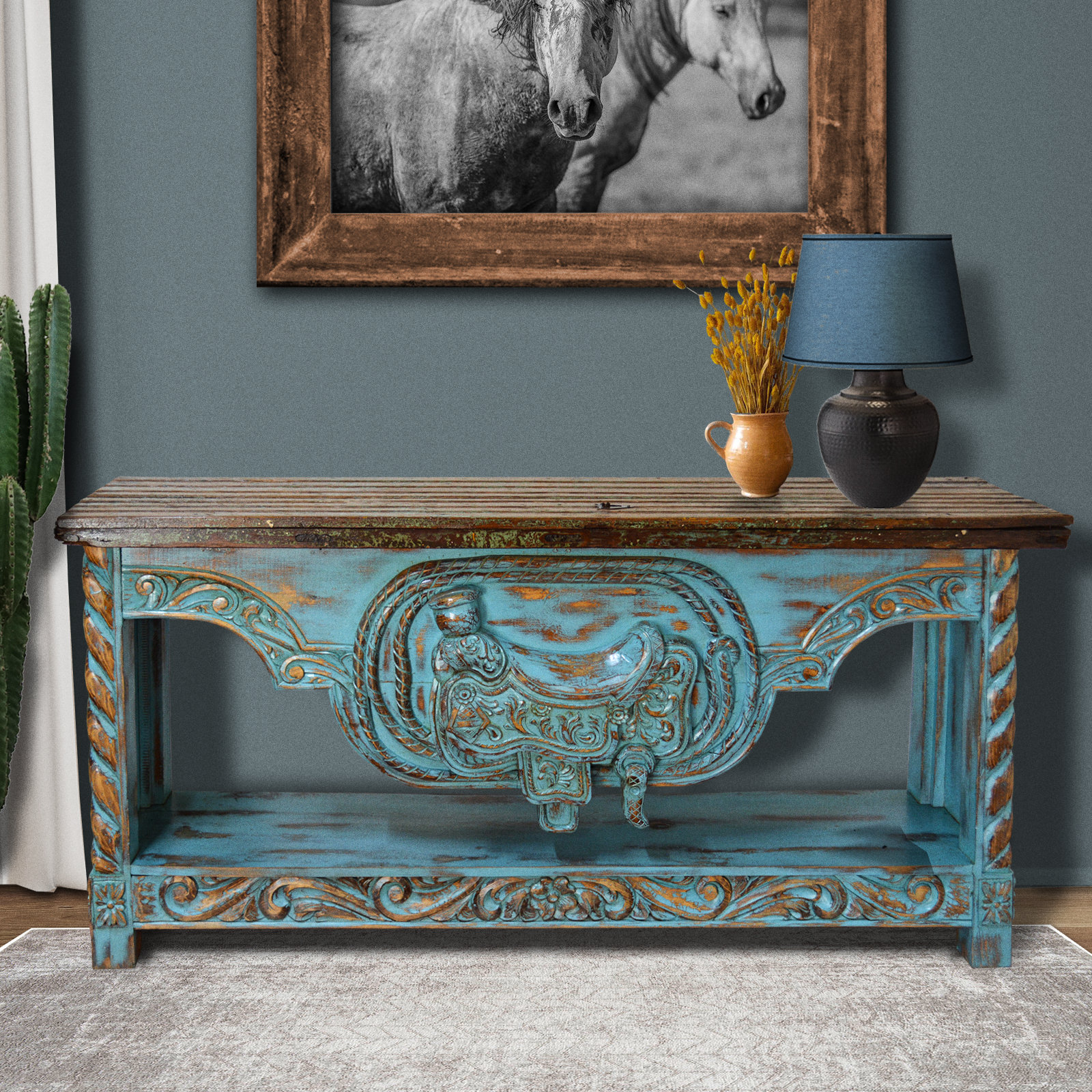 solid wood accent chest        
        <figure class=