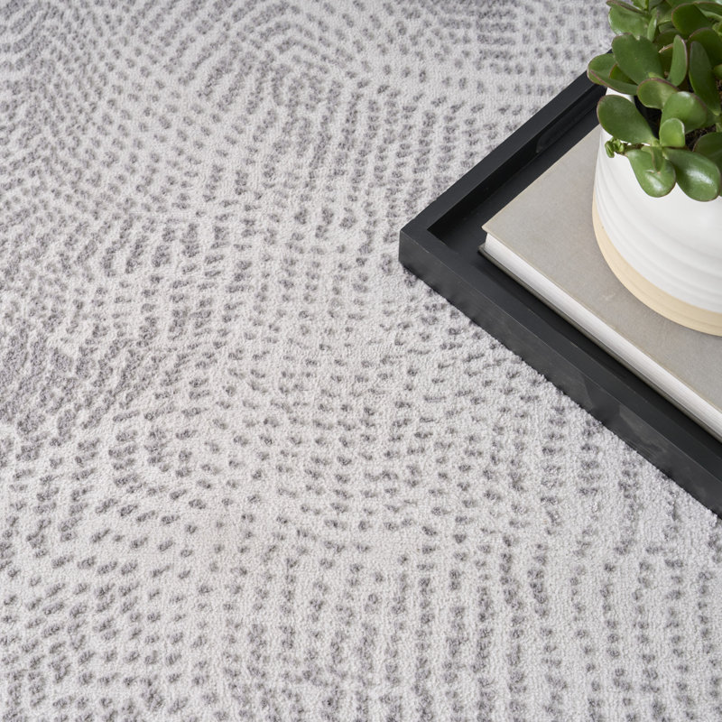 DKNY Central Park West Grey Modern Indoor Rug, Rectangle 3'11" x 5'11"